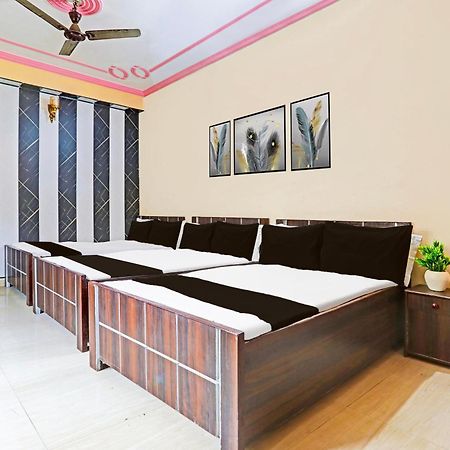 Hotel O Arvi Guest House Váránaszi Kültér fotó