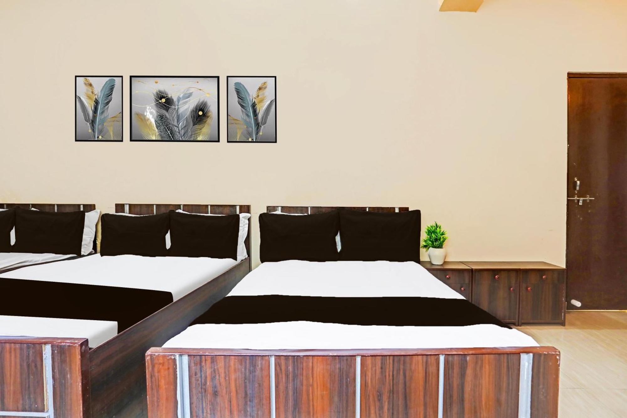 Hotel O Arvi Guest House Váránaszi Kültér fotó