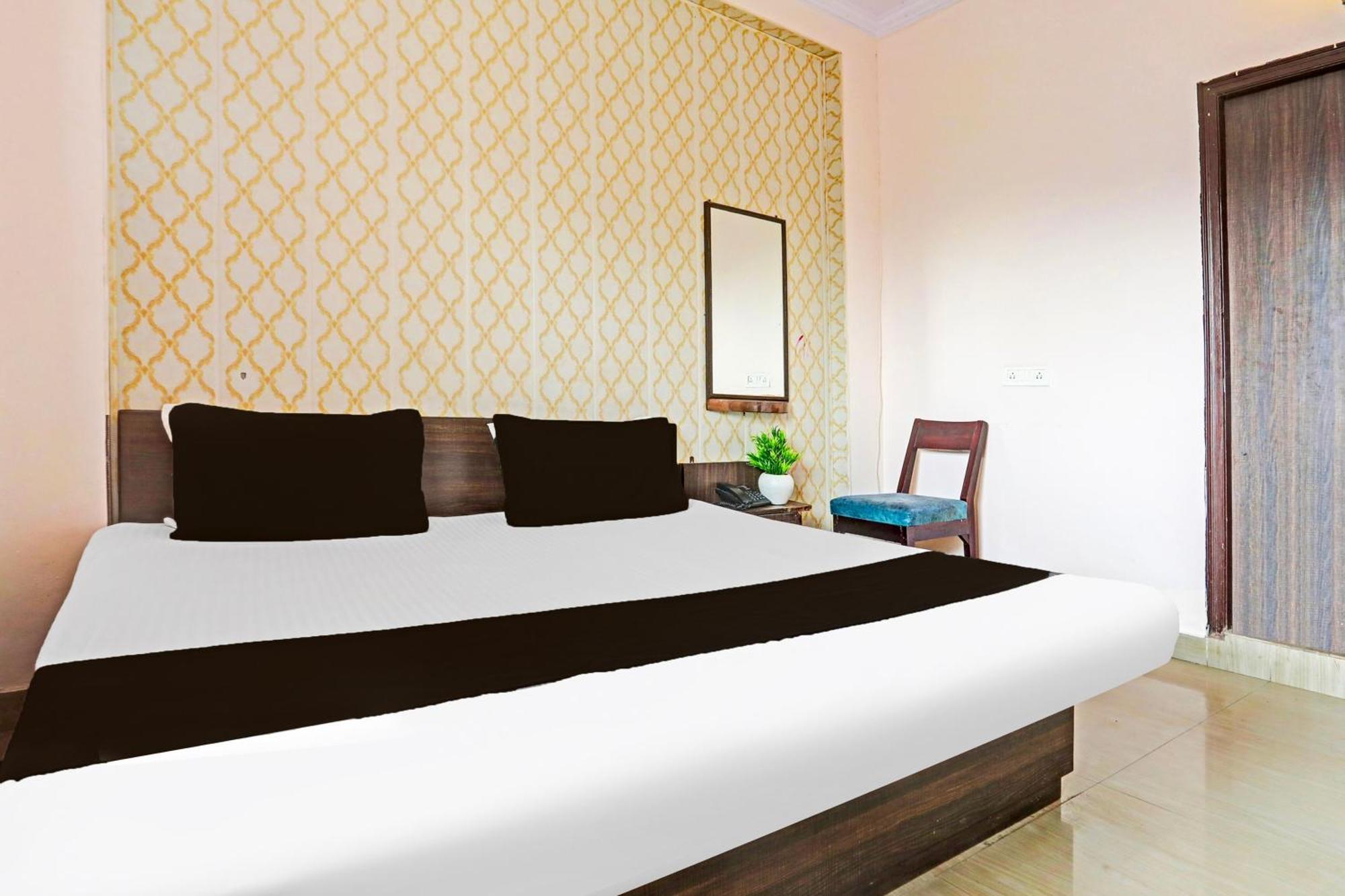 Hotel O Arvi Guest House Váránaszi Kültér fotó